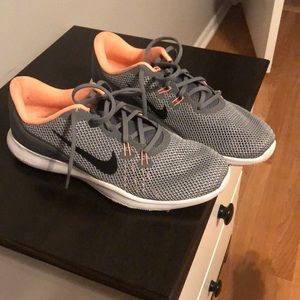 Size 12 women’s Nike shoes